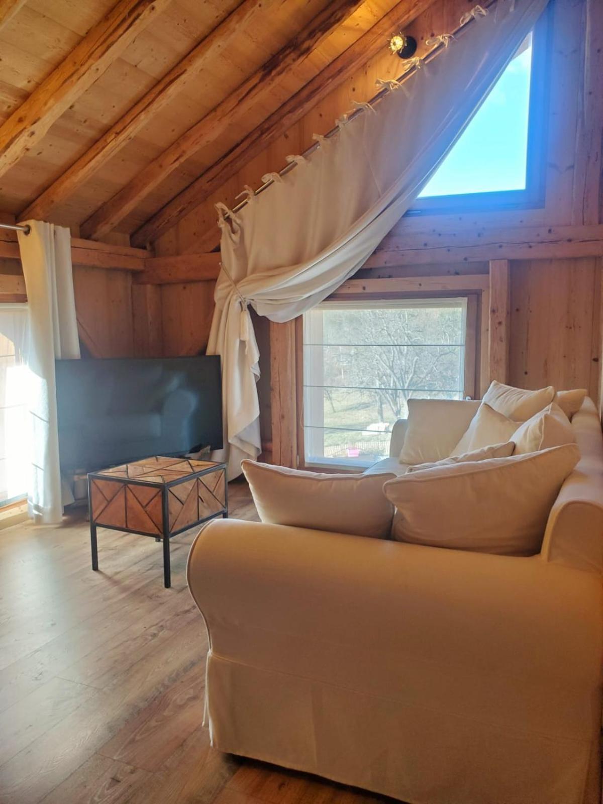 Les Chalets De Ludran Viuz-en-Sallaz エクステリア 写真